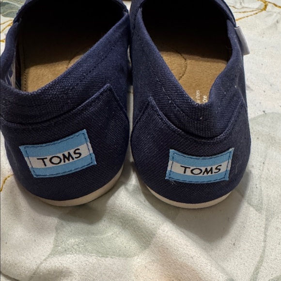 BUNDLE- TOMS Navy and Science Slip ons - Picture 8 of 9